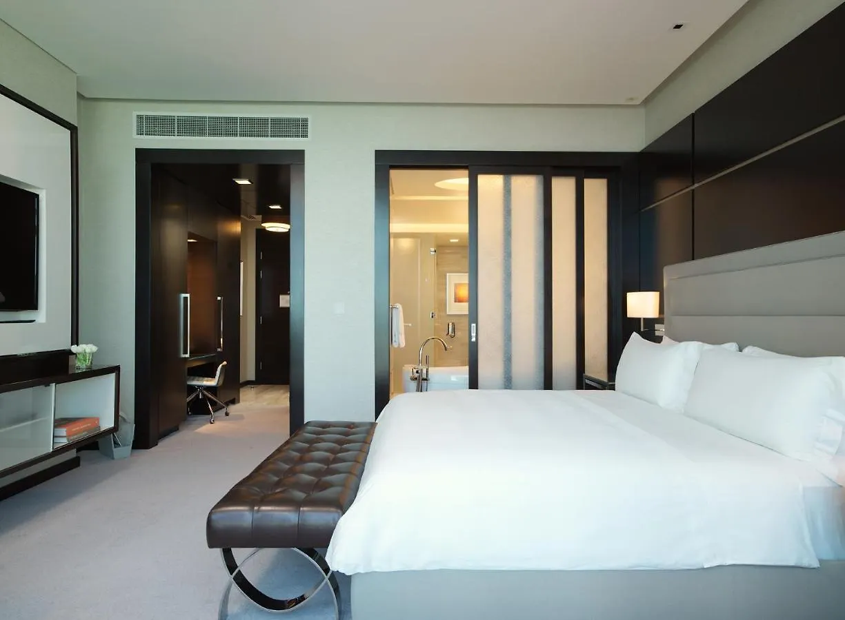 Rosewood Abu Dhabi Hotel