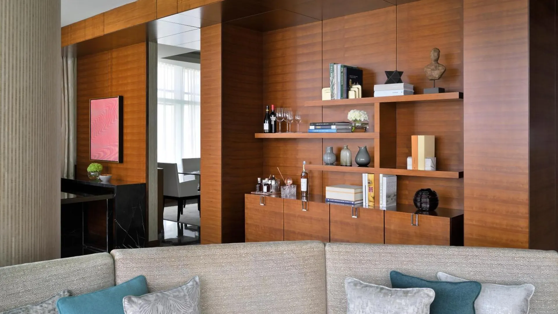 Rosewood Abu Dhabi Hotel 5*,
