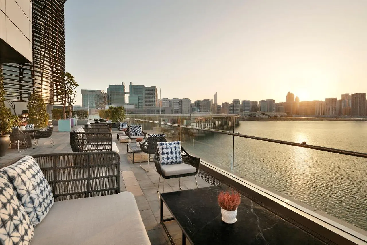 Rosewood Abu Dhabi Hotel 5*,